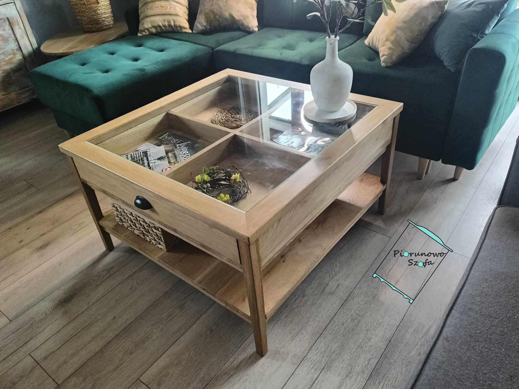 Stolik kawowy drewniany kwadratowy