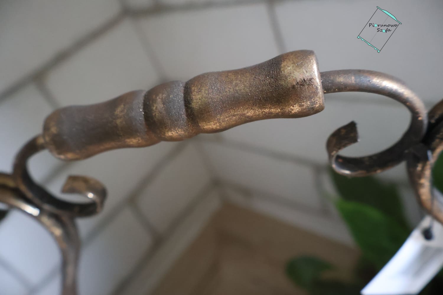 Prostokątna taca z uchwytem duża