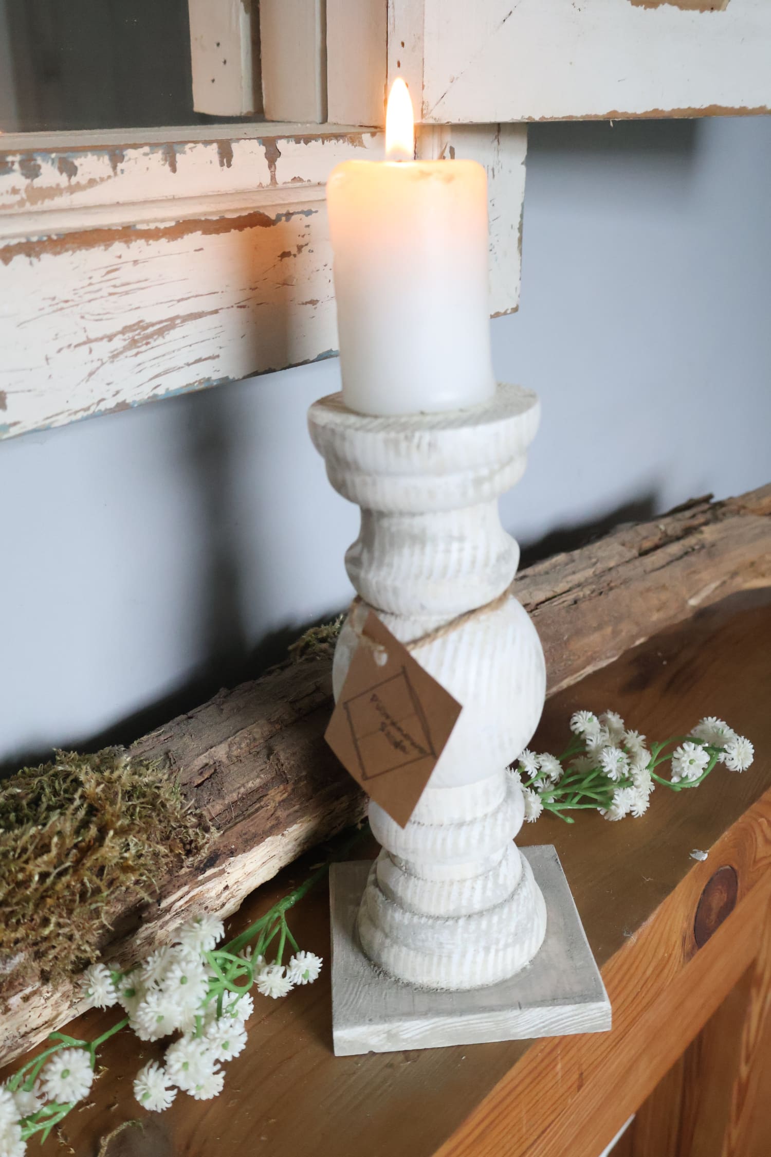 Świecznik drewniany biały beton 17 cm