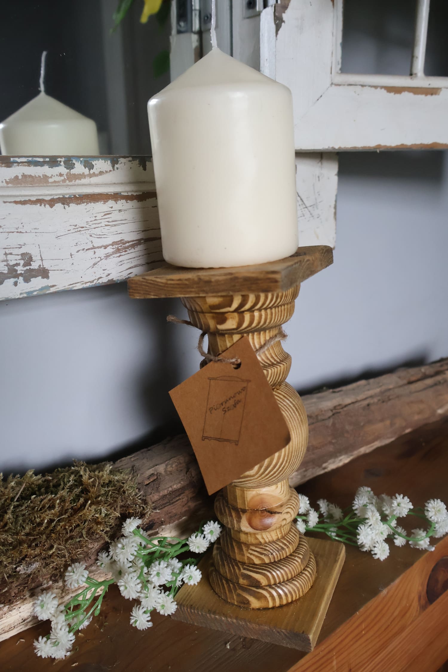 Świecznik drewniany brąz 18 cm