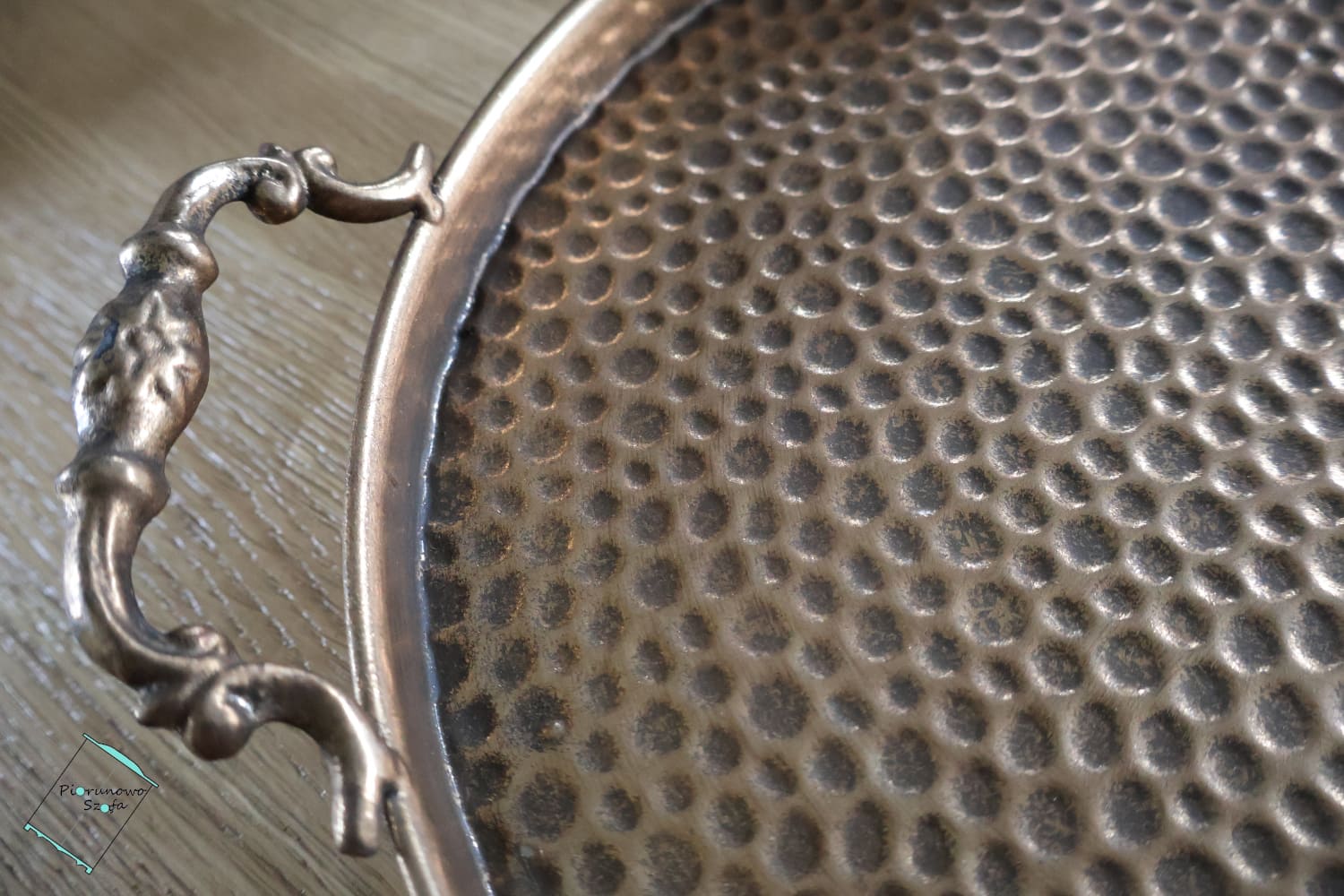 Taca okrągła młotkowana