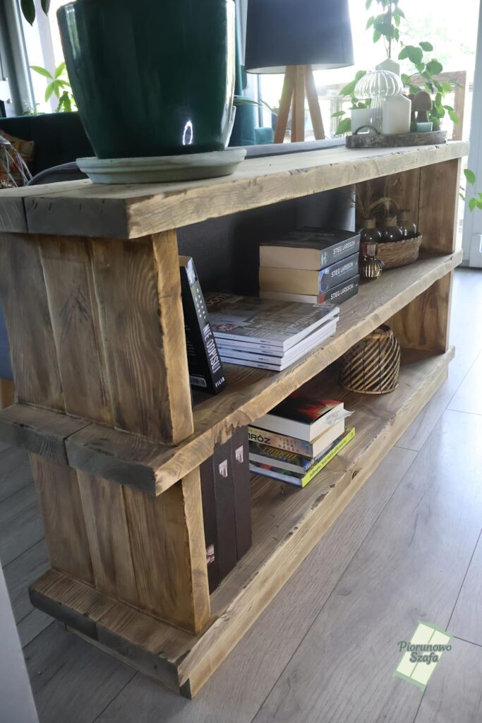 Drewniany regał loftowy ręcznie robiony - Styl rustykalny