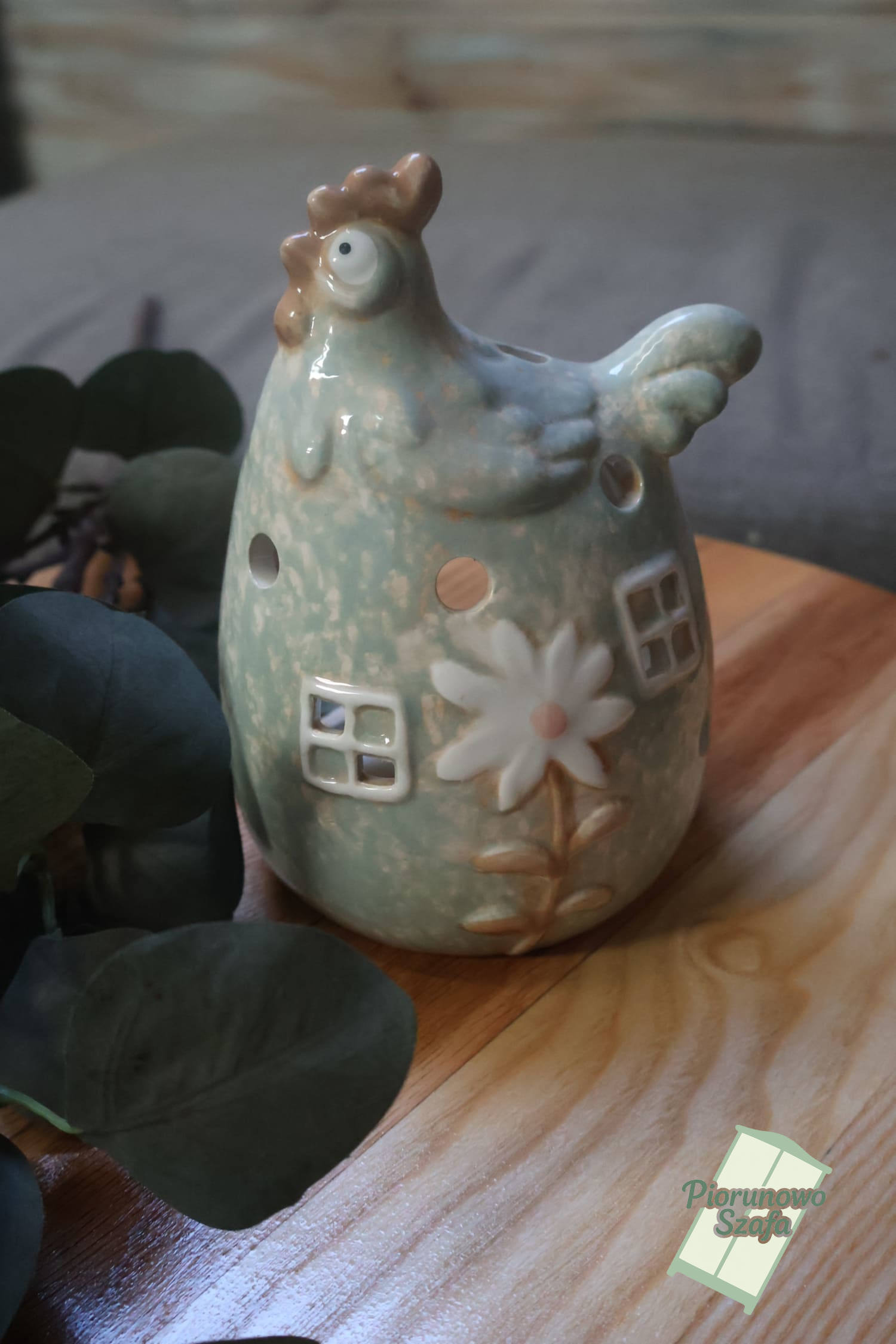 Figurka ceramiczna kura na Tea light